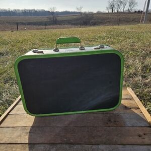Vintage Black And Green JC Higgins Ladies Fine Luggage Suitcase